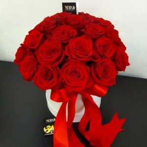 ჰოლანდიური ვარდი – წითელი ( ყუთის კომპოზიცია )